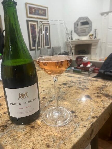 How Coravin Sparkling Keeps Champagne and Prosecco Fizzy for Weeks